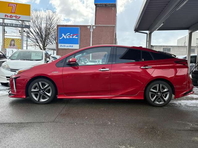 トヨタ プリウス １．８ Ａ プレミアム ツーリングセレクション R1年 (東北) 99