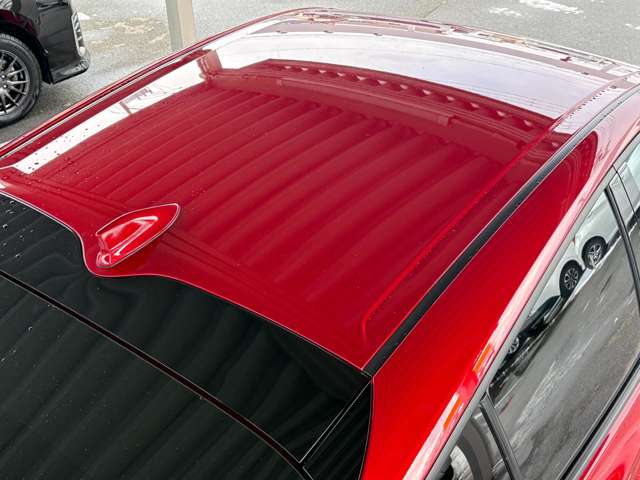 トヨタ プリウス １．８ Ａ プレミアム ツーリングセレクション R1年 (東北) 99