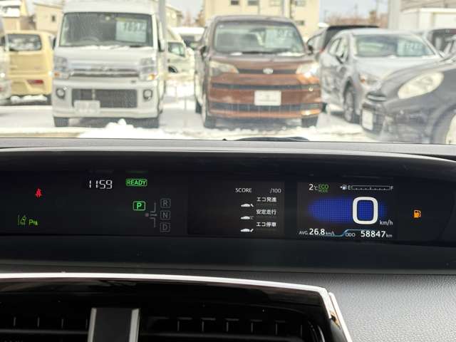 トヨタ プリウス １．８ Ａ プレミアム ツーリングセレクション R1年 (東北) 99