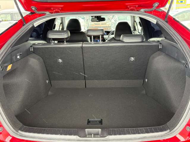 トヨタ プリウス １．８ Ａ プレミアム ツーリングセレクション R1年 (東北) 99