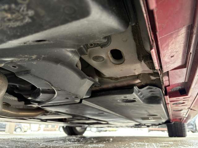 トヨタ プリウス １．８ Ａ プレミアム ツーリングセレクション R1年 (東北) 99