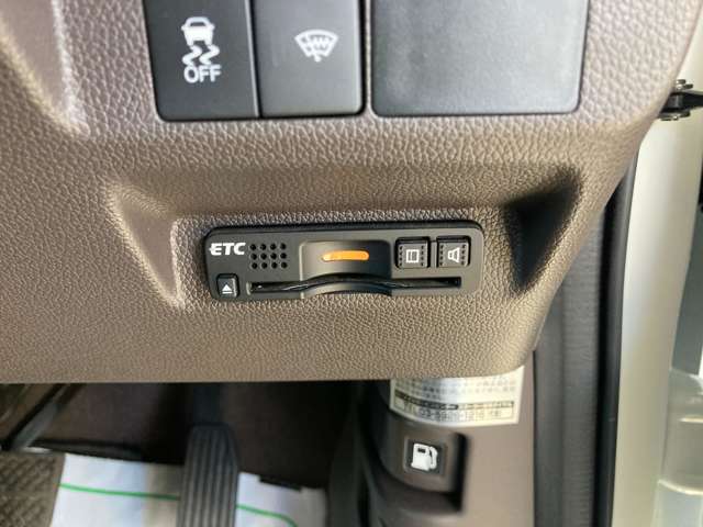 ホンダ フリード　ハイブリッド １．５ ハイブリッド Ｇ ４ＷＤ H29年 (東北) 99