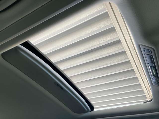 トヨタ ヴェルファイア　ハイブリッド ２．４ ＺＲ Ｇエディション ４ＷＤ H24年 (東北) 99