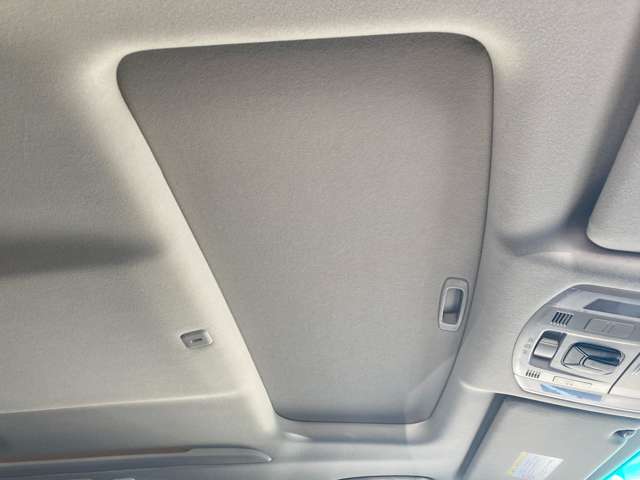 トヨタ ヴェルファイア　ハイブリッド ２．４ ＺＲ Ｇエディション ４ＷＤ H24年 (東北) 99