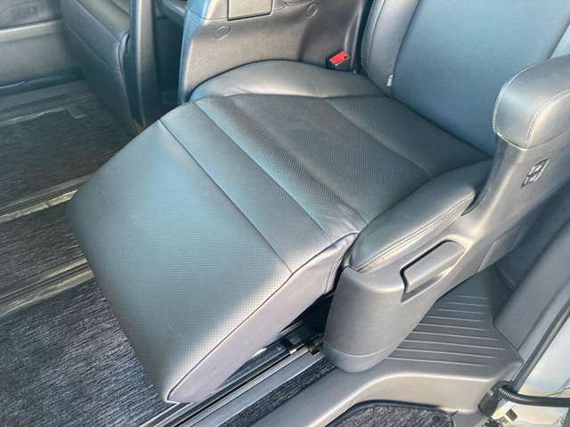 トヨタ ヴェルファイア　ハイブリッド ２．４ ＺＲ Ｇエディション ４ＷＤ H24年 (東北) 99