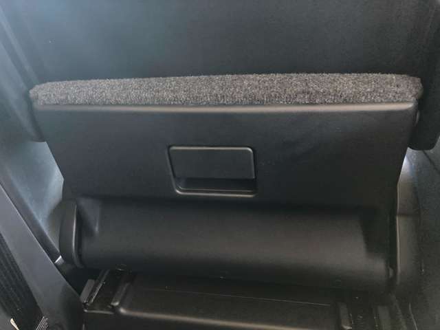 トヨタ ヴェルファイア　ハイブリッド ２．４ ＺＲ Ｇエディション ４ＷＤ H24年 (東北) 99