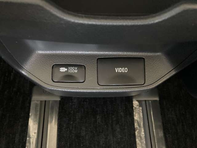 トヨタ ヴェルファイア　ハイブリッド ２．４ ＺＲ Ｇエディション ４ＷＤ H24年 (東北) 99