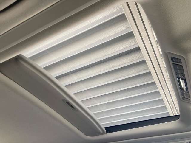 トヨタ ヴェルファイア　ハイブリッド ２．４ ＺＲ Ｇエディション ４ＷＤ H24年 (東北) 99