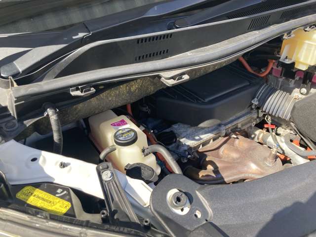 トヨタ ヴェルファイア　ハイブリッド ２．４ ＺＲ Ｇエディション ４ＷＤ H24年 (東北) 99