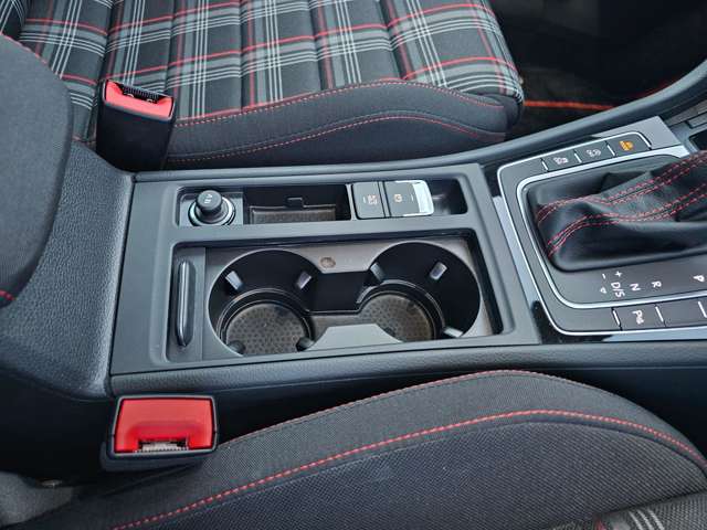 フォルクスワーゲン ゴルフ ＧＴＩ H29年 (東北) 99