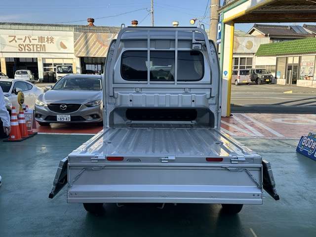 スズキ キャリイトラック ６６０ スーパーキャリイ Ｘリミテッド ３方開 ４ＷＤ R6年 (東海) 99