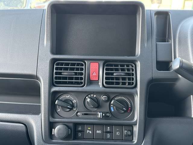 スズキ キャリイトラック ６６０ スーパーキャリイ Ｘリミテッド ３方開 ４ＷＤ R6年 (東海) 99