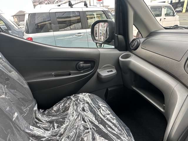 日産 ＮＶ２００バネットバン １．６ ＤＸ R4年 (東海) 99