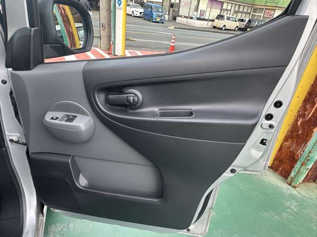 日産 ＮＶ２００バネットバン １．６ ＤＸ R4年 (東海) 99