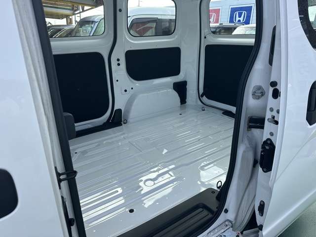 日産 ＮＶ２００バネットバン １．６ ＤＸ R4年 (東海) 99