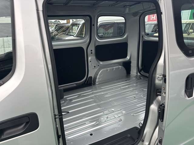 日産 ＮＶ２００バネットバン １．６ ＤＸ R4年 (東海) 99