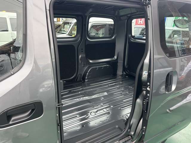 日産 ＮＶ２００バネットバン １．６ ＤＸ R4年 (東海) 99