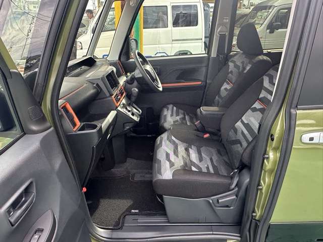 ダイハツ タント ６６０ ファンクロス R6年 (東海) 99