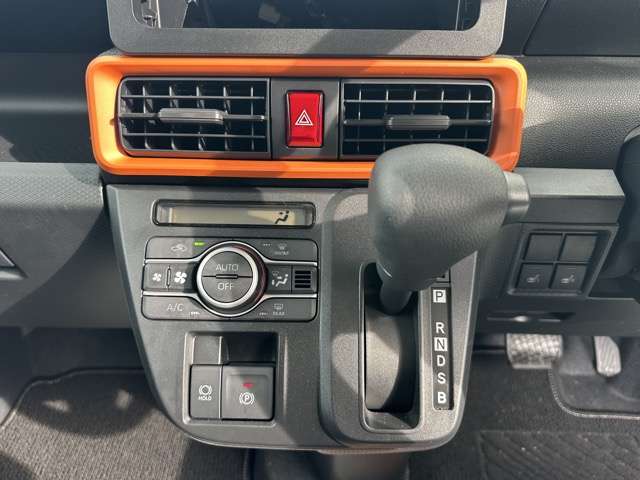 ダイハツ タント ６６０ ファンクロス R6年 (東海) 99