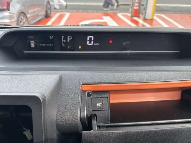 ダイハツ タント ６６０ ファンクロス R6年 (東海) 99