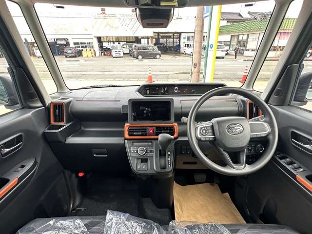 ダイハツ タント ６６０ ファンクロス R6年 (東海) 99