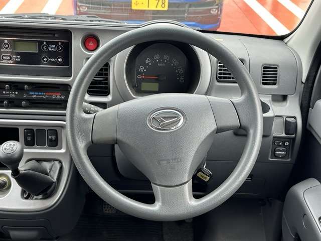 ダイハツ ハイゼットカーゴ ６６０ クルーズ リミテッド ハイルーフ H29年 (東海) 99