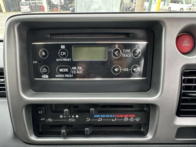 ダイハツ ハイゼットカーゴ ６６０ クルーズ リミテッド ハイルーフ H29年 (東海) 99