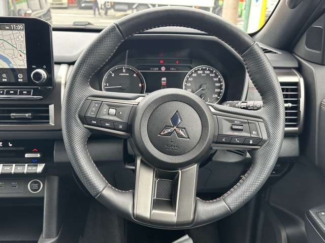 三菱 トライトン ２．４ ＧＳＲ ディーゼルターボ ４ＷＤ R6年 (東海) 99