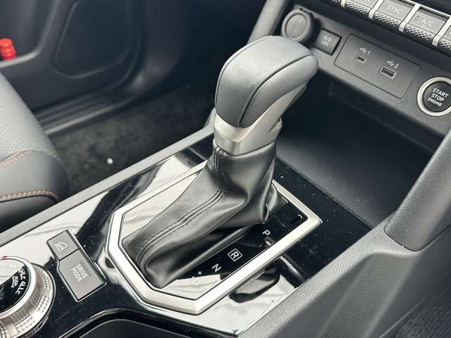 三菱 トライトン ２．４ ＧＳＲ ディーゼルターボ ４ＷＤ R6年 (東海) 99