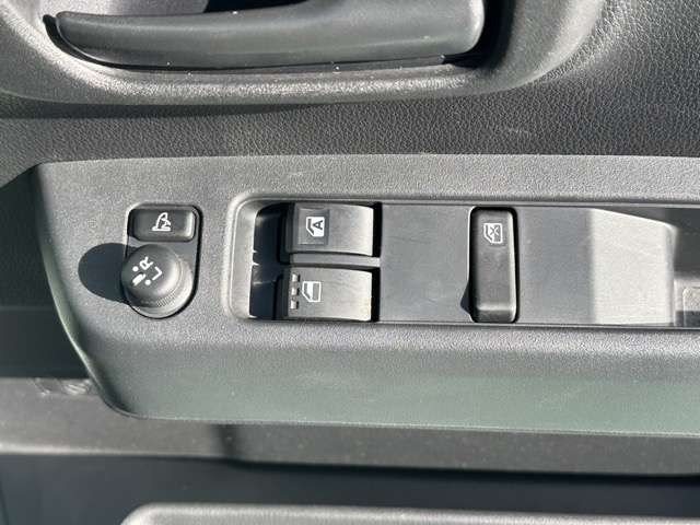 ダイハツ ハイゼットカーゴ ６６０ クルーズ R5年 (東海) 99