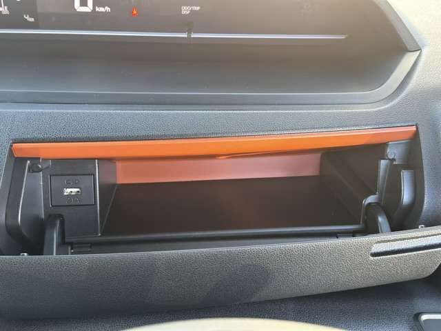 ダイハツ タント ６６０ ファンクロス R6年 (東海) 99