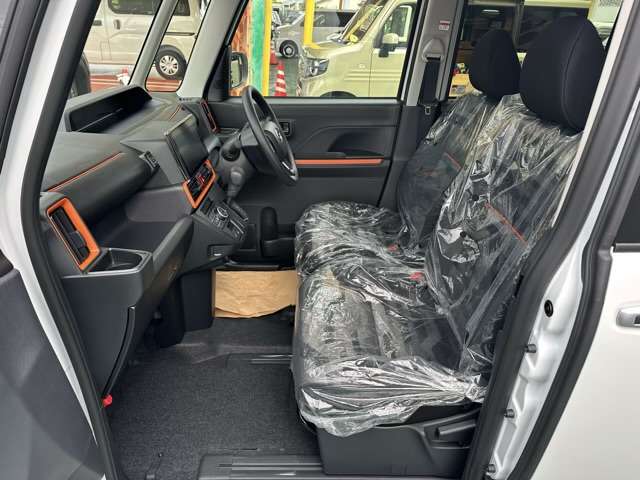 ダイハツ タント ６６０ ファンクロス R6年 (東海) 99