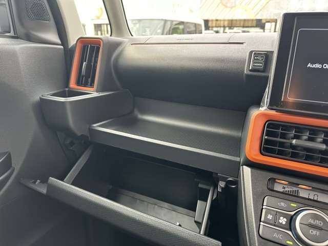 ダイハツ タント ６６０ ファンクロス R6年 (東海) 99