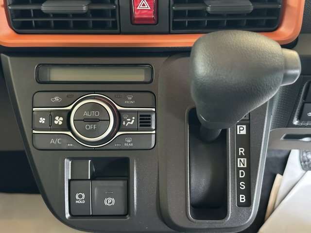 ダイハツ タント ６６０ ファンクロス R6年 (東海) 99