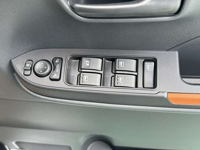 ダイハツ タント ６６０ ファンクロス R6年 (東海) 99