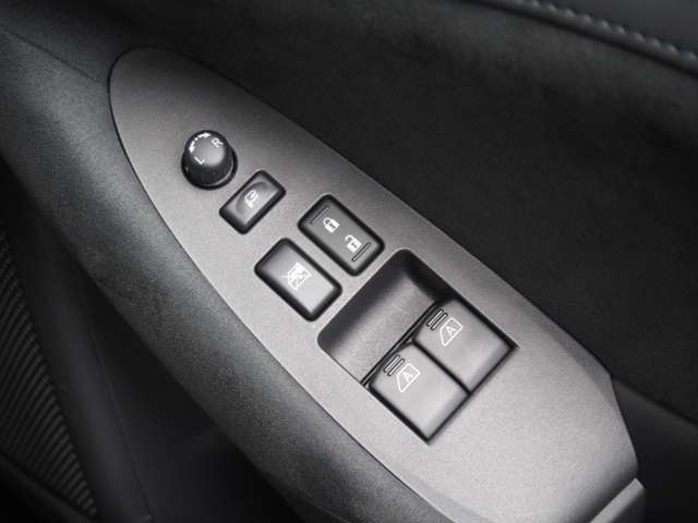 日産 フェアレディＺ ３．０ ＮＩＳＭＯ R6年 (近畿) 99