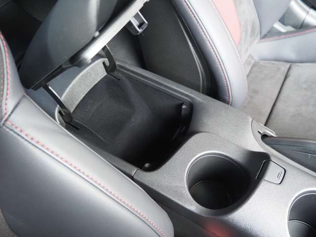 日産 フェアレディＺ ３．０ ＮＩＳＭＯ R6年 (近畿) 99