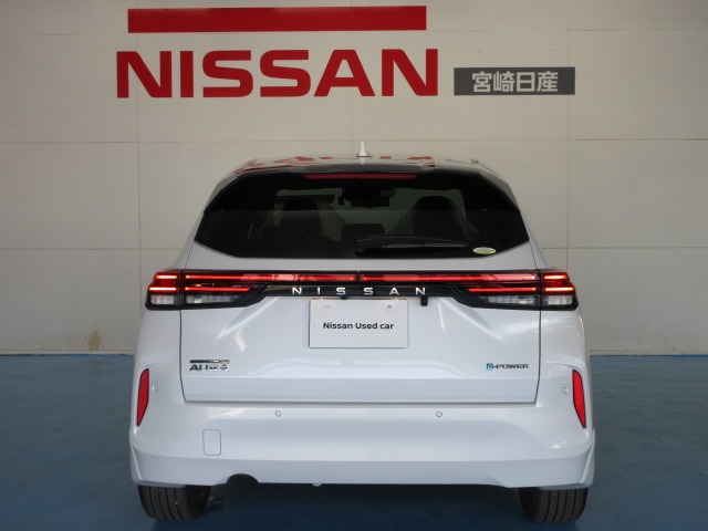 日産 ノートオーラ １．２ Ｇ R5年 (九州・沖縄) 99