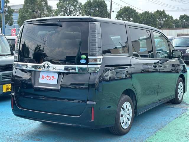 トヨタ ヴォクシー ２．０ Ｘ R1年 (九州・沖縄) 99
