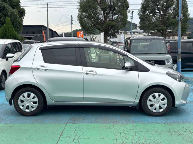 トヨタ ヴィッツ １．３ Ｆ H28年 (九州・沖縄) 99