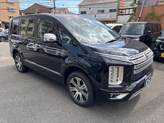 三菱 デリカ　Ｄ：５ ２．２ Ｐ ディーゼルターボ ４ＷＤ R7年 (近畿) 99