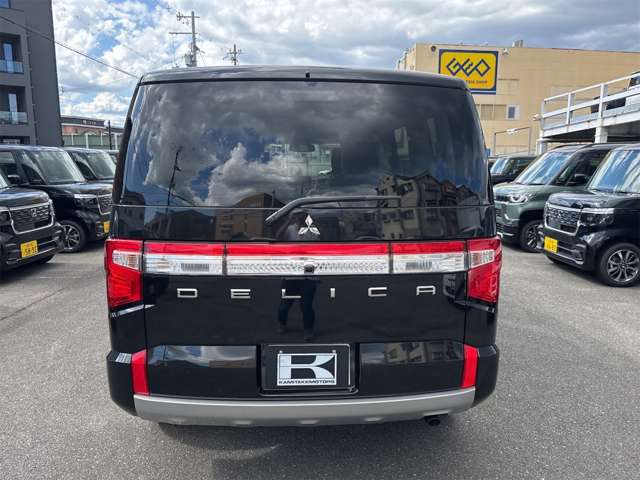 三菱 デリカ　Ｄ：５ ２．２ Ｐ ディーゼルターボ ４ＷＤ R7年 (近畿) 99