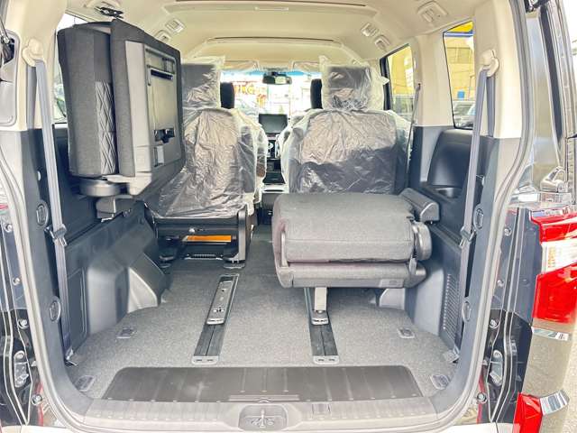 三菱 デリカ　Ｄ：５ ２．２ Ｐ ディーゼルターボ ４ＷＤ R7年 (近畿) 99