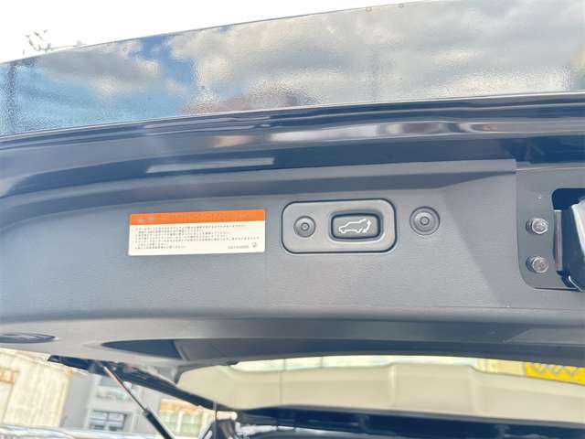 三菱 デリカ　Ｄ：５ ２．２ Ｐ ディーゼルターボ ４ＷＤ R7年 (近畿) 99