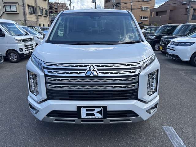 三菱 デリカ　Ｄ：５ ２．２ Ｐ ディーゼルターボ ４ＷＤ R7年 (近畿) 99