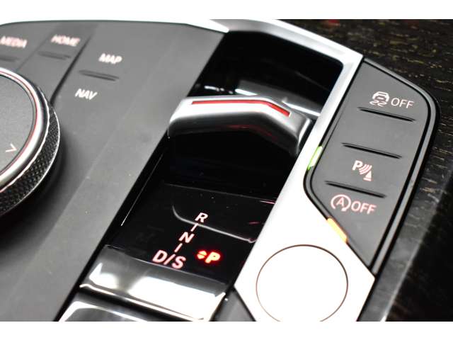 ＢＭＷ ３シリーズ ３２０ｉ　Ｍスポーツ R4年 (関東) 99