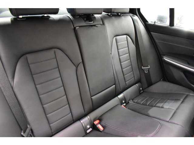 ＢＭＷ ３シリーズ ３２０ｉ　Ｍスポーツ R4年 (関東) 99