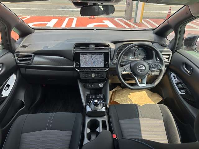 日産 リーフ Ｘ R4年 (東海) 99