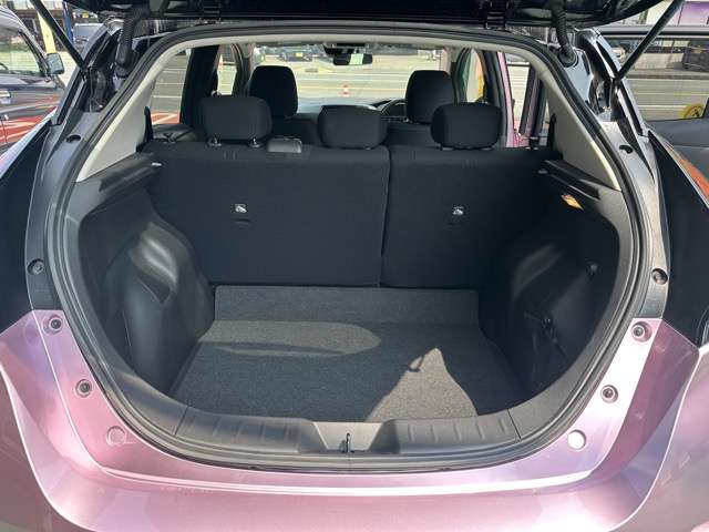 日産 リーフ Ｘ R4年 (東海) 99