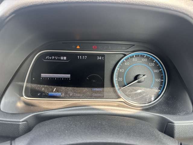 日産 リーフ Ｘ R4年 (東海) 99